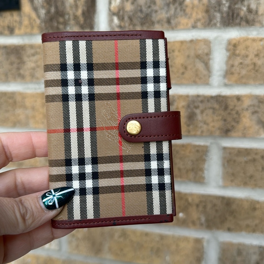 Burberry Nova Check Mini Planner and Pen Set